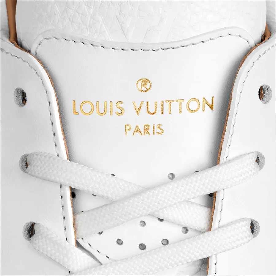 预订款1个月 Louis Vuitton/路易威登 22年早春新款 BEVERLY HILLS系列 男士白色压纹粒面小牛皮老花压纹运动鞋1A8V3F