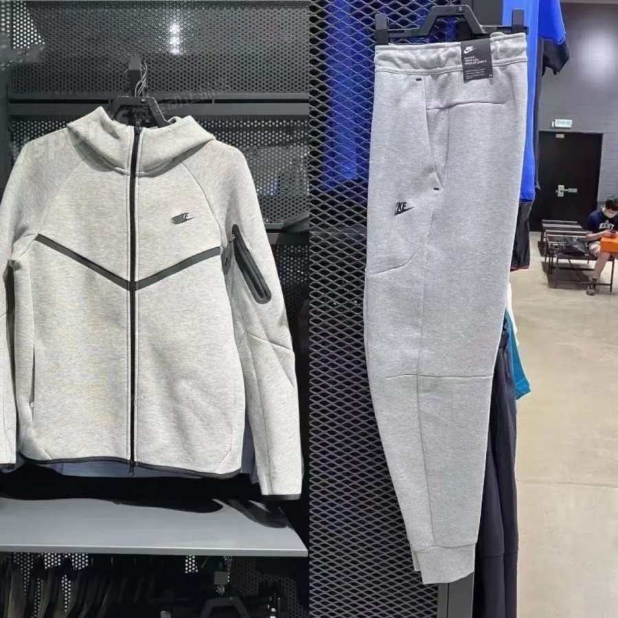 春秋款男士外套春秋新品空气层棉针织连帽拉链衫运动休闲上衣夹克